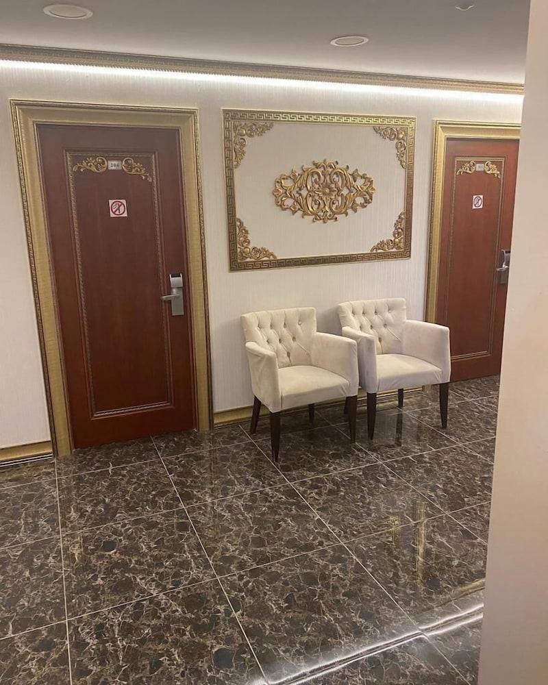 Grand Merin Airport Hotel Estambul Exterior foto