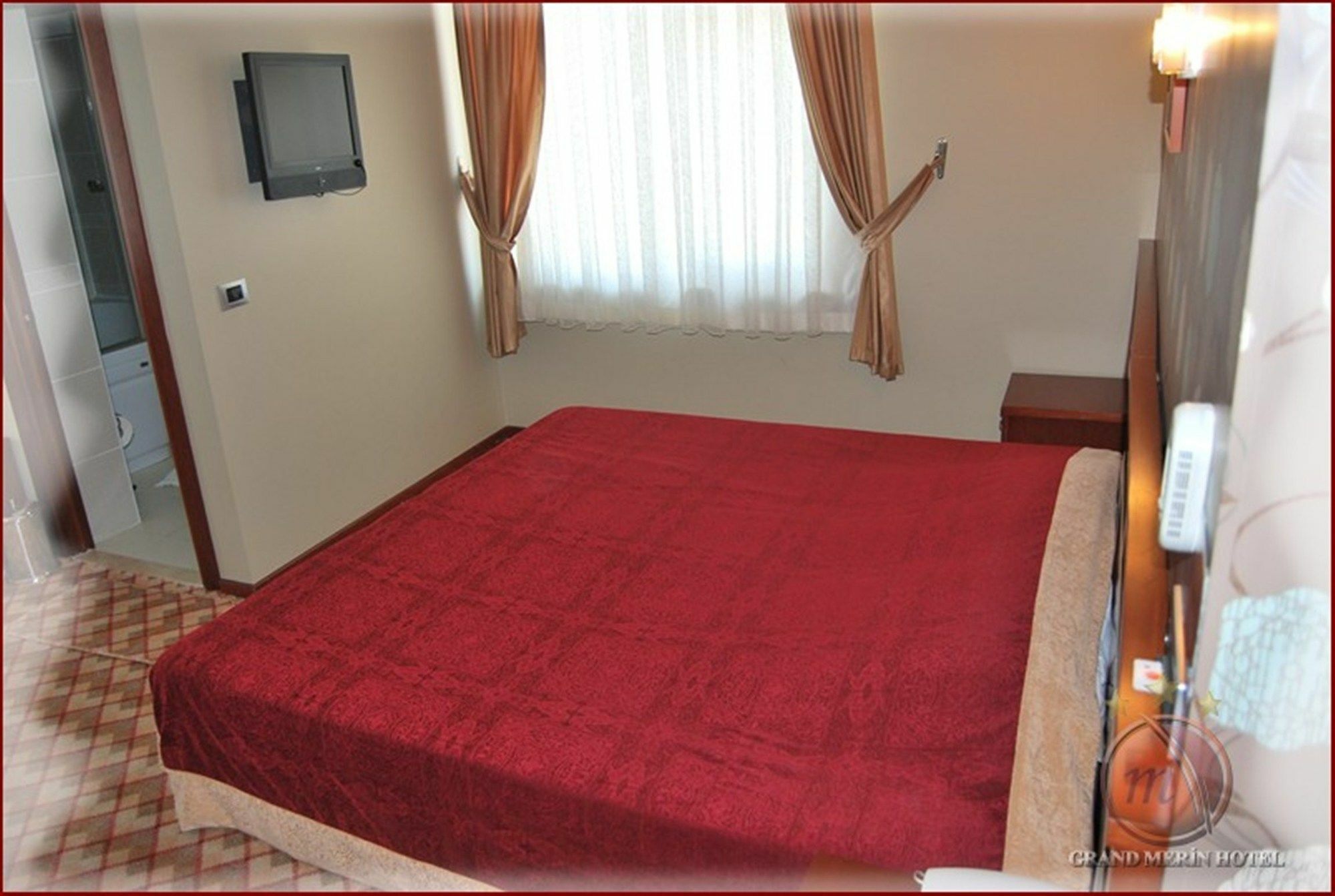 Grand Merin Airport Hotel Estambul Exterior foto